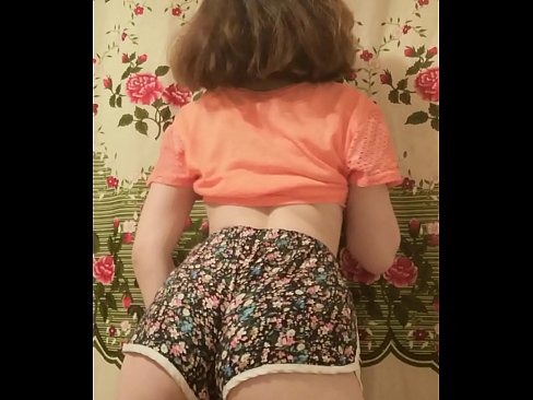 ❤️ Секси младо бебе кое ги соблекува шорцевите пред камера ️❌ Порно на mk.vlad-massage-salon.ru ☑